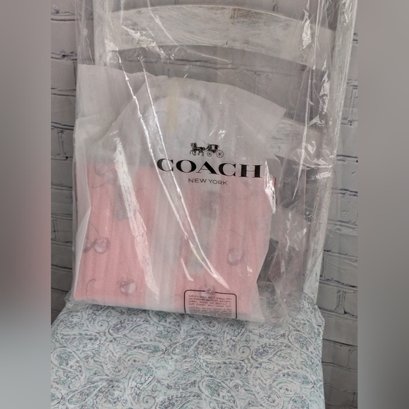 Coach Mollie Cherry 🍒 print handbag and wallet set - Picture 6 of 16